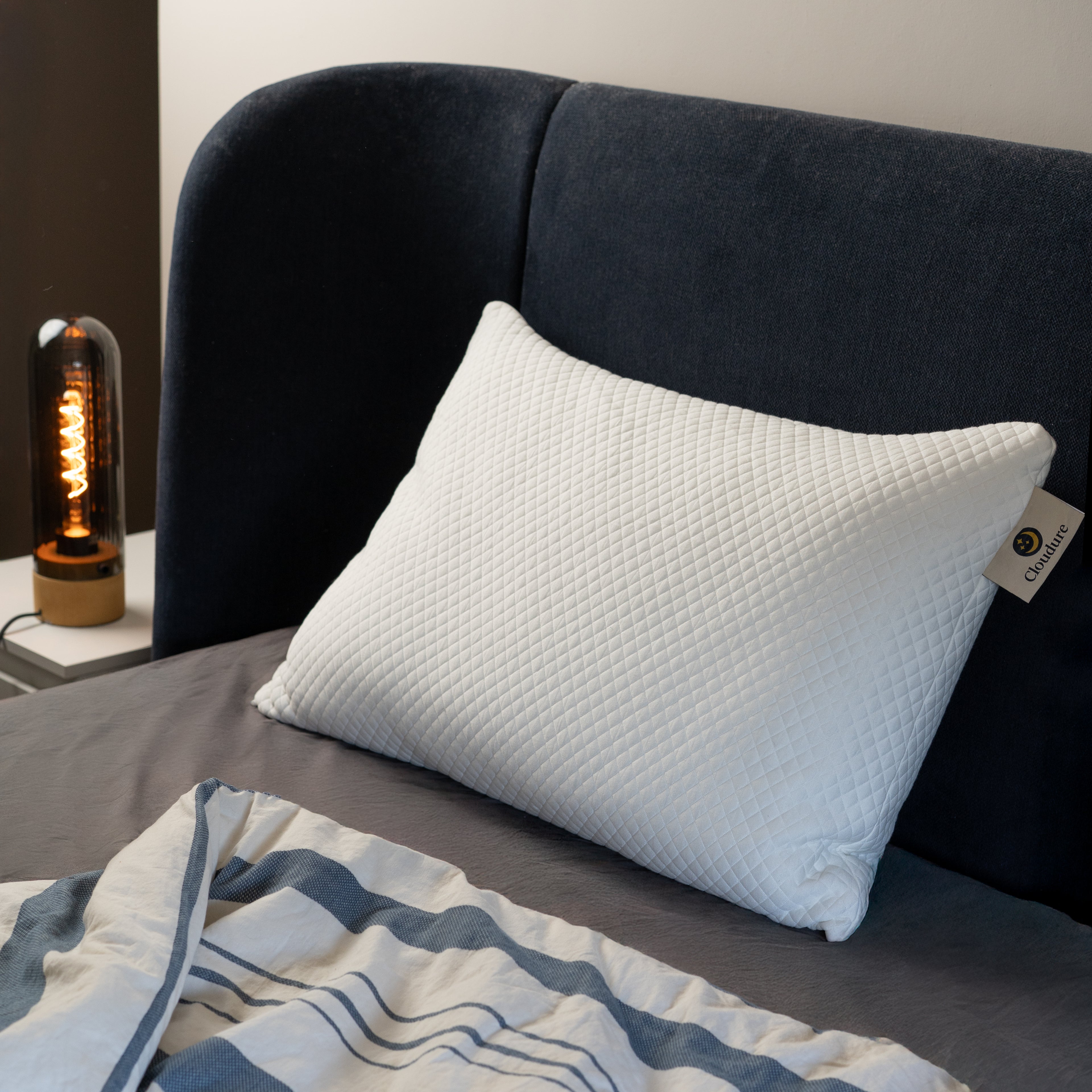 Cloudure Verstelbaar Traagschuim Hoofdkussen